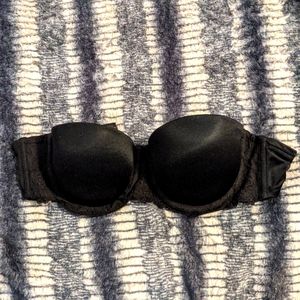 Hanes Strapless Push Up Bra Size 34B